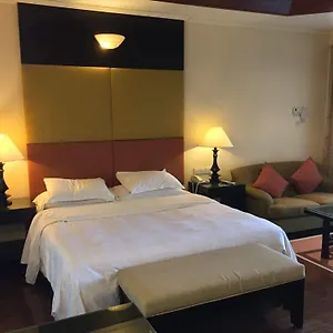 5* Курортный комплекс Sheraton