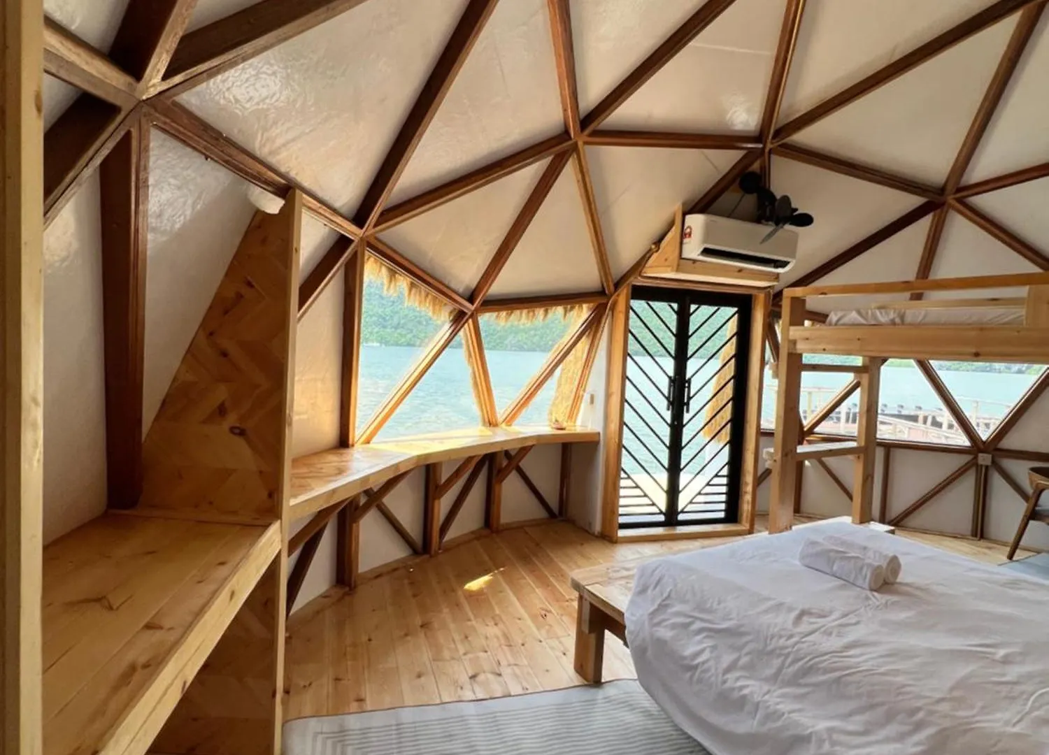 Coconest Two Langkawiの連絡先